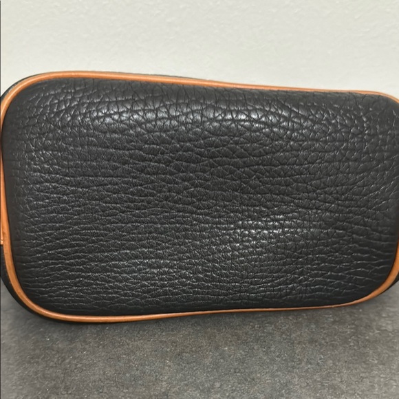 Vintage Dooney & Bourke Black and Tan Drawstring Shoulder Bag - Picture 13 of 16